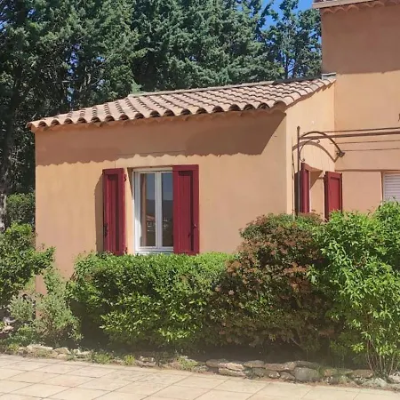Alloggio in famiglia 25m2 Avec Piscine Et Spa, Proche Iter Et Cadarache Valensole