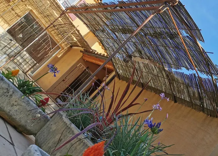 25m2 Avec Piscine Proche Iter Et Cadarache Valensole